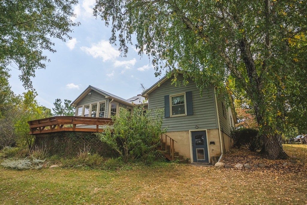 Photo of 4613 Mountain Pride Rd, Hiwassee, VA 24347 (MLS # 103663)