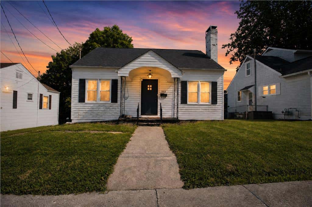 Photo of 1918 Norway Street, Bristol, VA 24201 (MLS # 110406)