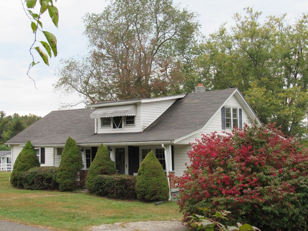 Photo of 51 Pine City Rd, Galax, VA 24333 (MLS # 103542)