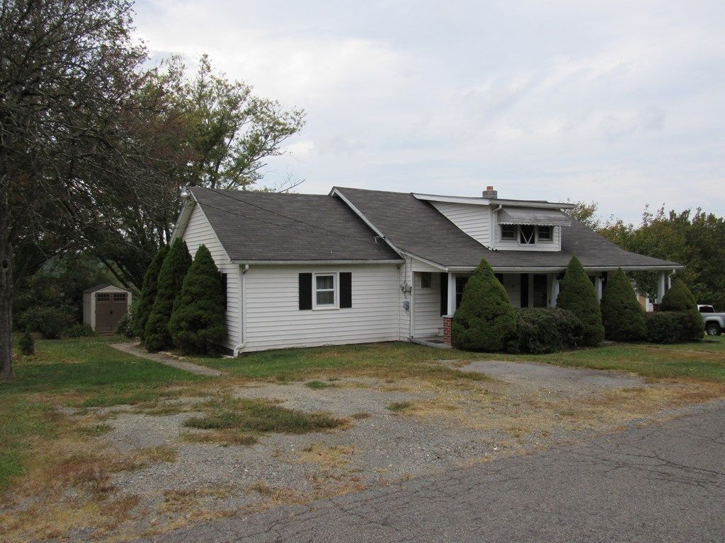 Photo of 51 Pine City Rd, Galax, VA 24333 (MLS # 103542)