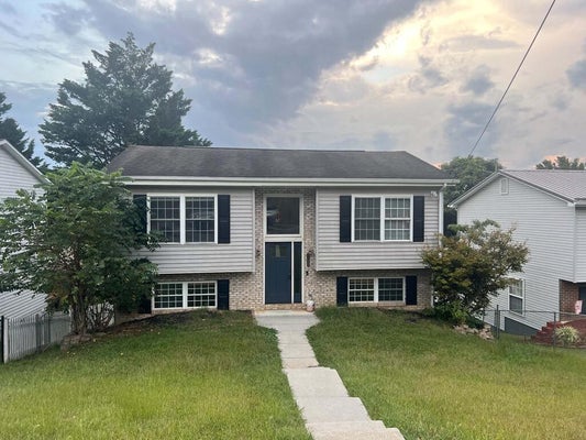 1705 4TH ST, RADFORD, VA 24141 - Image da59e130ec2daad86a6ebb155cb530f4/1129643087