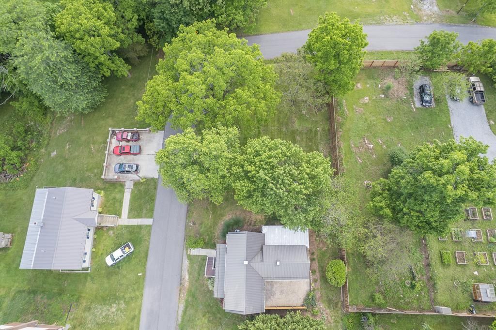 Photo of 350 W Jackson Street, Wytheville, VA 24382 (MLS # 110322)
