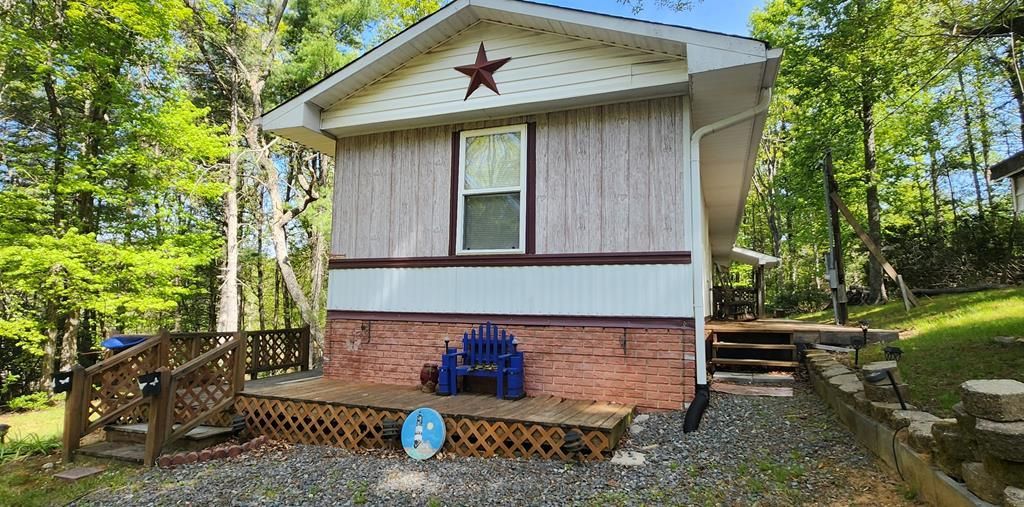 Photo of 67 Forest Haven Dr, Fancy Gap, VA 24328 (MLS # 104450)