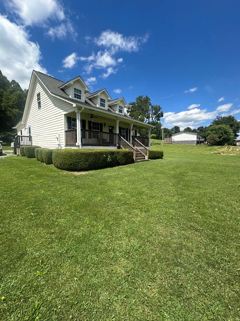 Photo of 4639 Baptist Valley Rd, North Tazewell, VA 24630 (MLS # 110660)