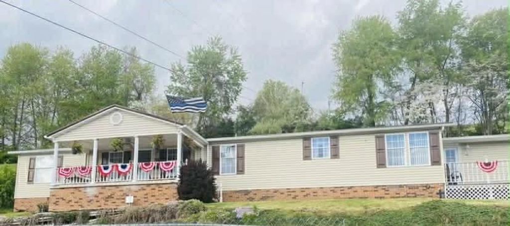 Photo of 179 Marshall Street, North Tazewell, VA 24630 (MLS # 105861)