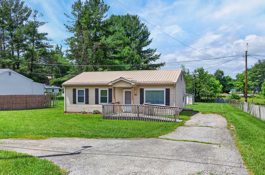 Photo of 321 Training Center Road, Woodlawn, VA 24381 (MLS # 110620)