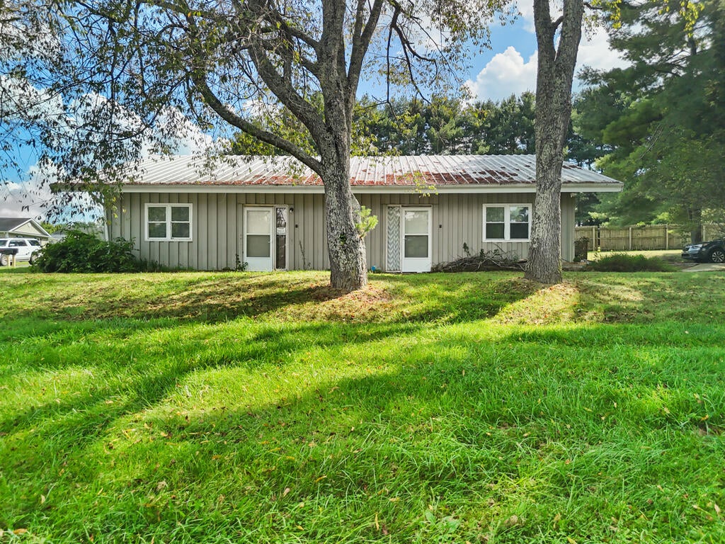 Photo of 205207 Nat Back Rd, Wytheville, VA 24382 (MLS # 111862)