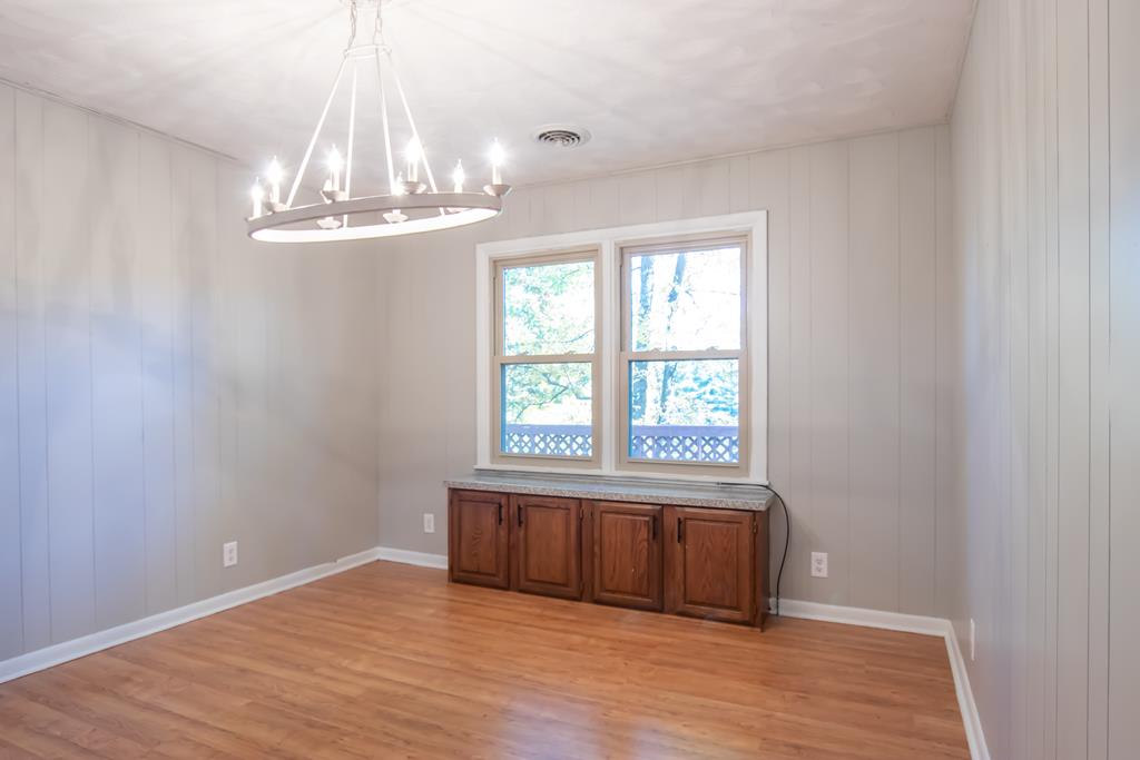 Marion, Virginia 24354, United States, 3 Bedrooms Bedrooms, ,3 BathroomsBathrooms,Residential,Active,69650