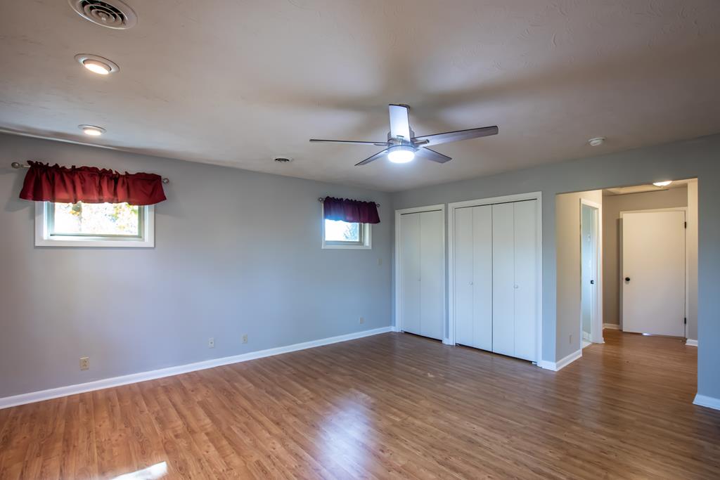 Marion, Virginia 24354, United States, 3 Bedrooms Bedrooms, ,3 BathroomsBathrooms,Residential,Active,69650