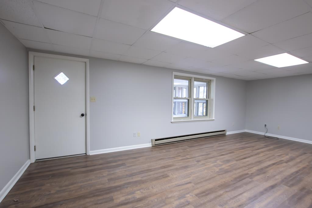 Marion, Virginia 24354, United States, 3 Bedrooms Bedrooms, ,3 BathroomsBathrooms,Residential,Active,69650