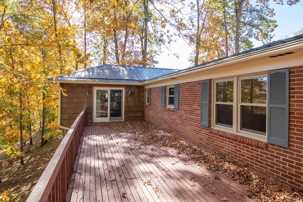 Marion, Virginia 24354, United States, 3 Bedrooms Bedrooms, ,3 BathroomsBathrooms,Residential,Active,69650