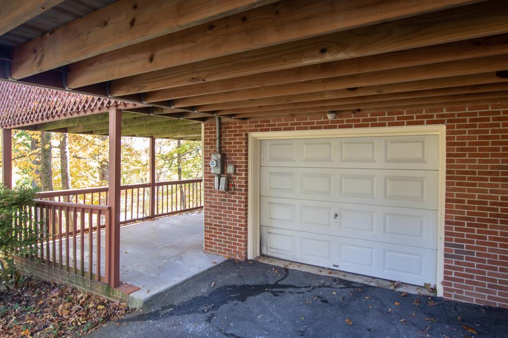 Marion, Virginia 24354, United States, 3 Bedrooms Bedrooms, ,3 BathroomsBathrooms,Residential,Active,69650