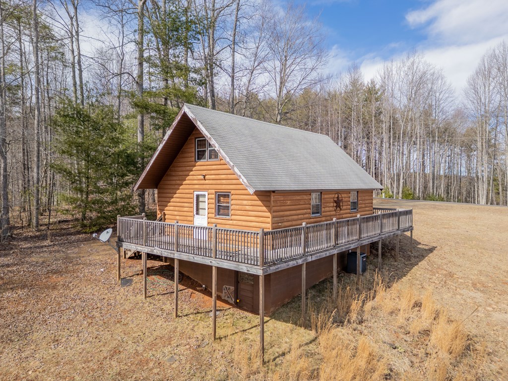 Dugspur, Virginia 24325, United States, 3 Bedrooms Bedrooms, ,1 BathroomBathrooms,Residential,Active,89855