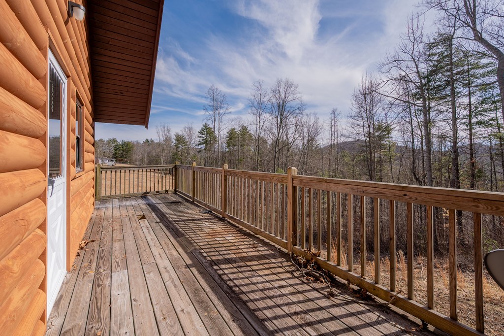 Dugspur, Virginia 24325, United States, 3 Bedrooms Bedrooms, ,1 BathroomBathrooms,Residential,Active,89855