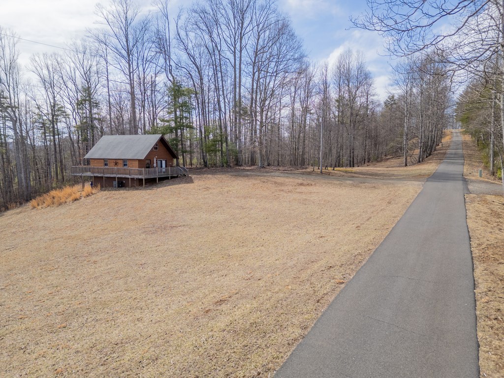 Dugspur, Virginia 24325, United States, 3 Bedrooms Bedrooms, ,1 BathroomBathrooms,Residential,Active,89855