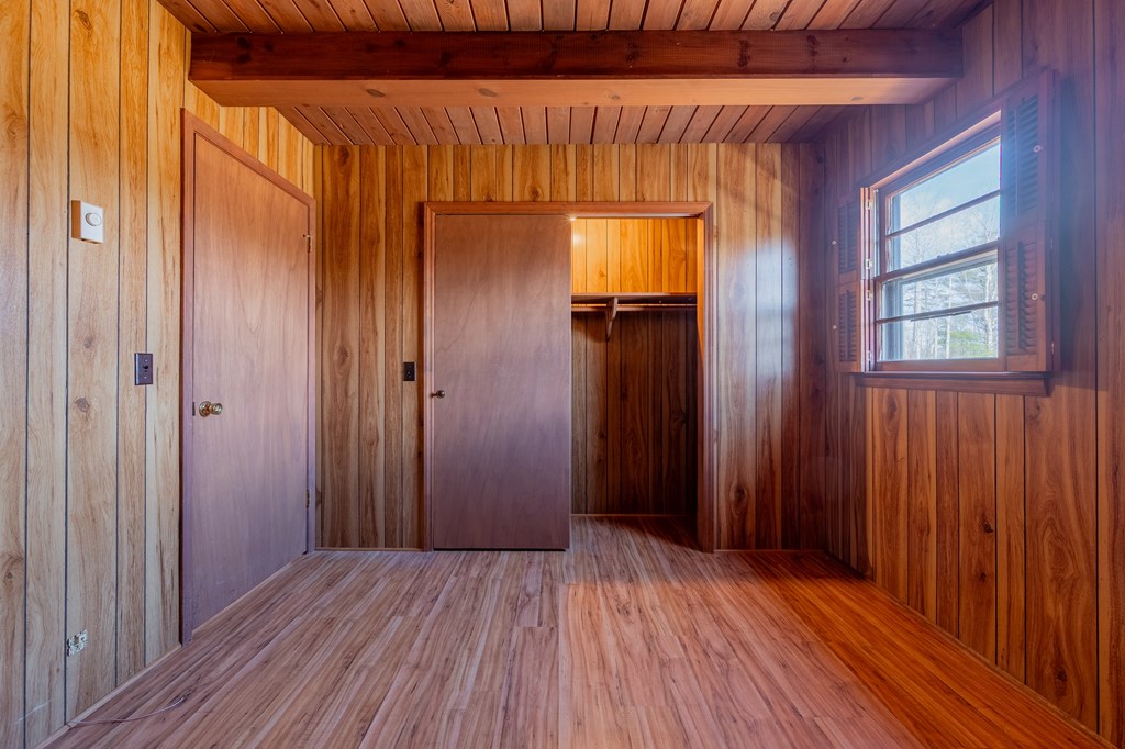 Dugspur, Virginia 24325, United States, 3 Bedrooms Bedrooms, ,1 BathroomBathrooms,Residential,Active,89855