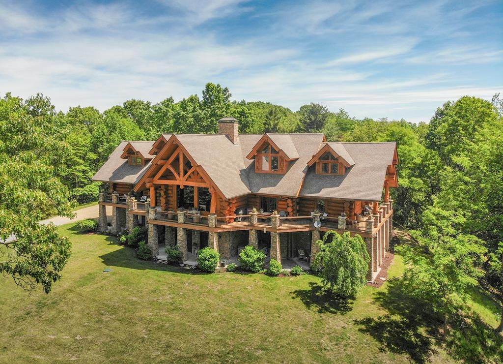 Photo of 21321 Jade Wood Drive, Bristol, VA 24202 (MLS # 110179)