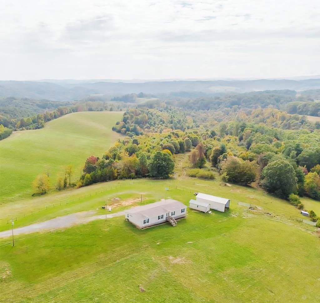 Photo of 1750 Ridge Rd, Austinville, VA 24312 (MLS # 103463)