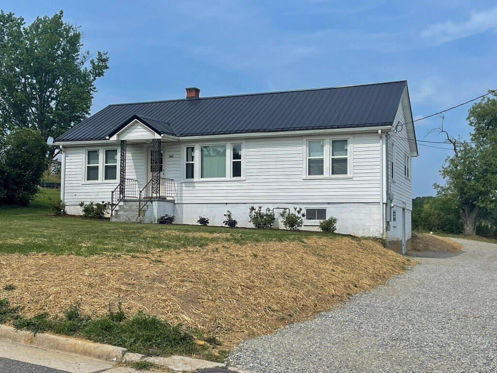 Photo of 585 Cassell Road, Wytheville, VA 24382 (MLS # 111914)