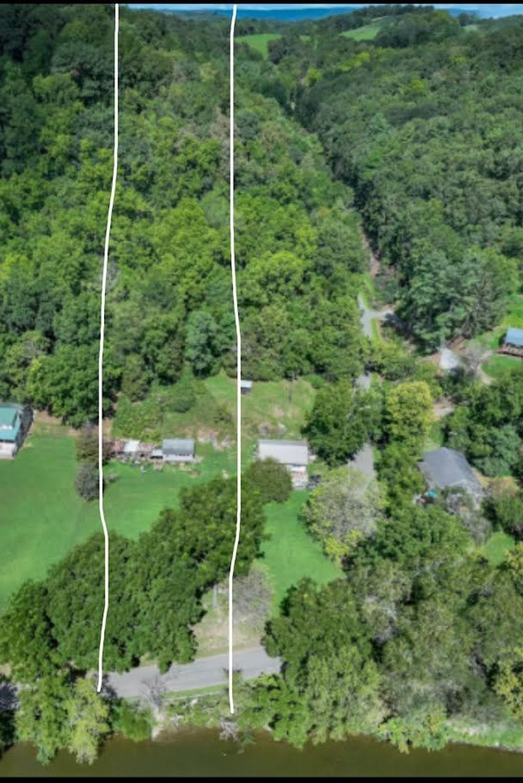 Photo of 32 Clarks Ferry #32, Draper, VA 24324 (MLS # 104619)