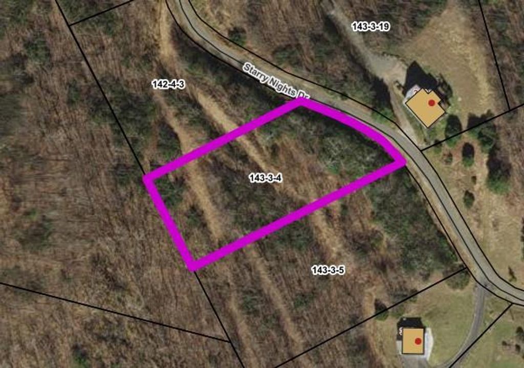 Photo of 4 Starry Nights Dr #4, Fancy Gap, VA 24328 (MLS # 103831)