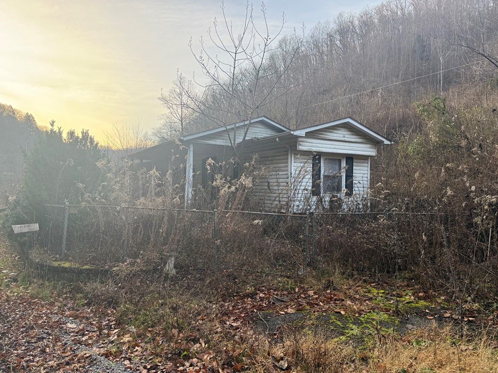 Photo of 2003 Jacks Creek Rd, Big Rock, VA 24630 (MLS # 104294)
