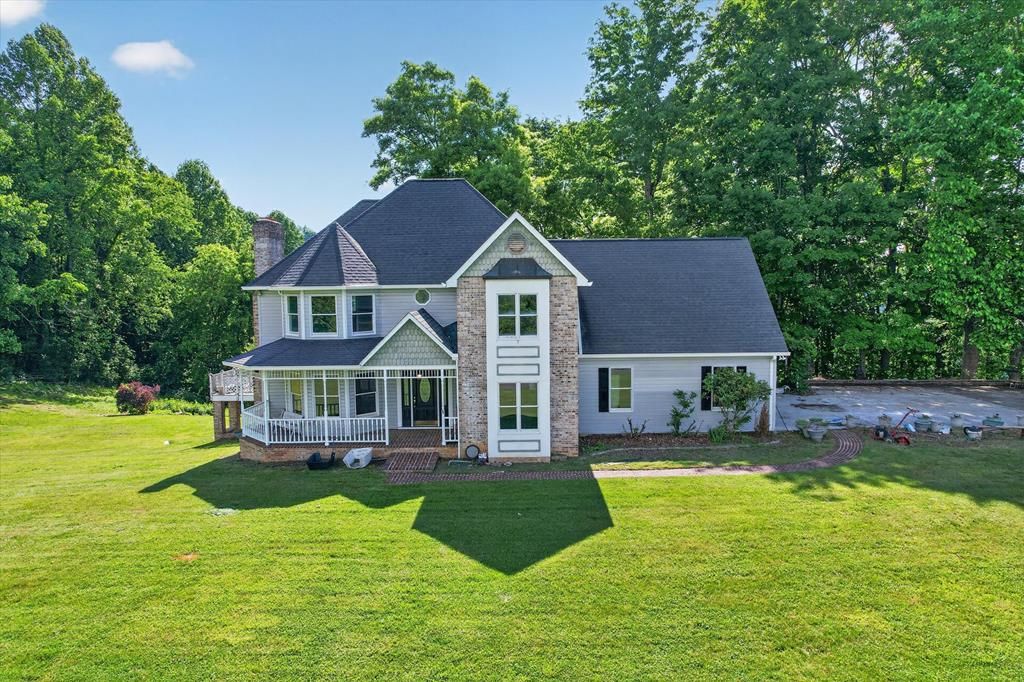 Photo of 1335 Green Acres Street, Pounding Mill, VA 24637 (MLS # 110520)