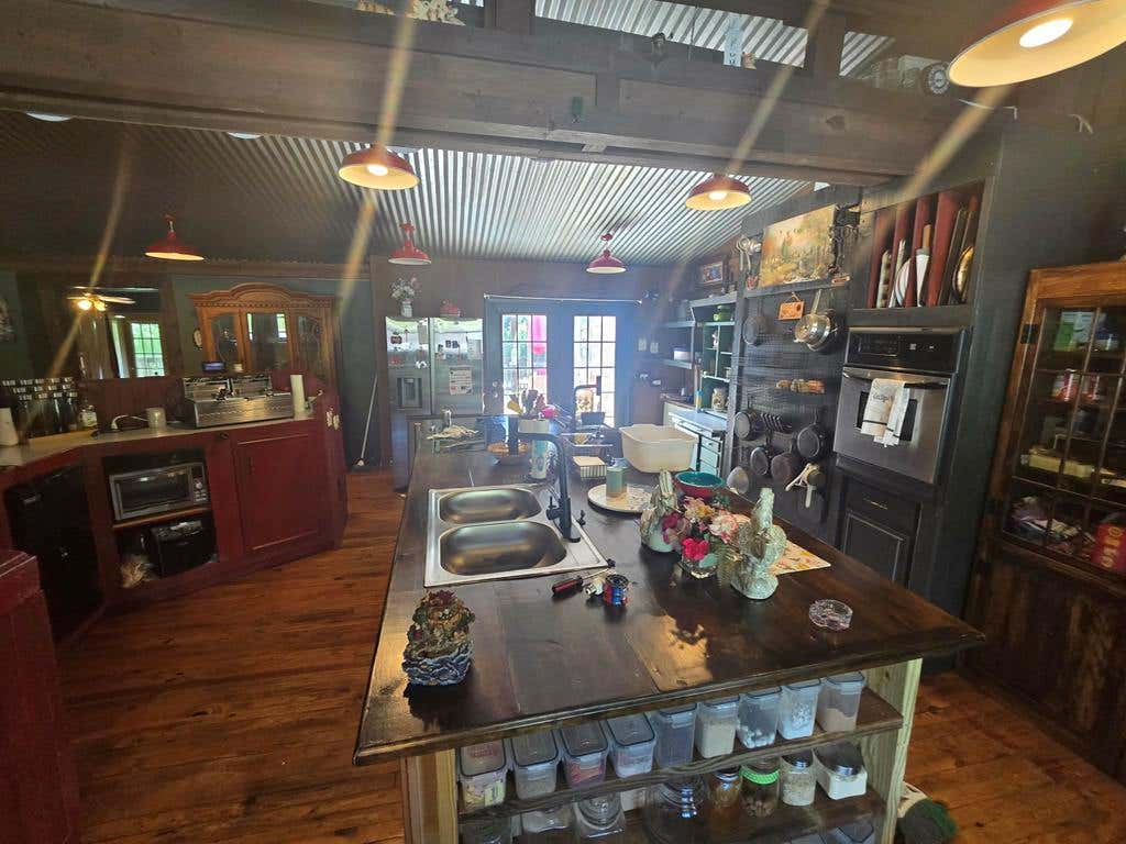 Photo of 2196 Gratton Rd, Tazewell, VA 24651 (MLS # 110777)