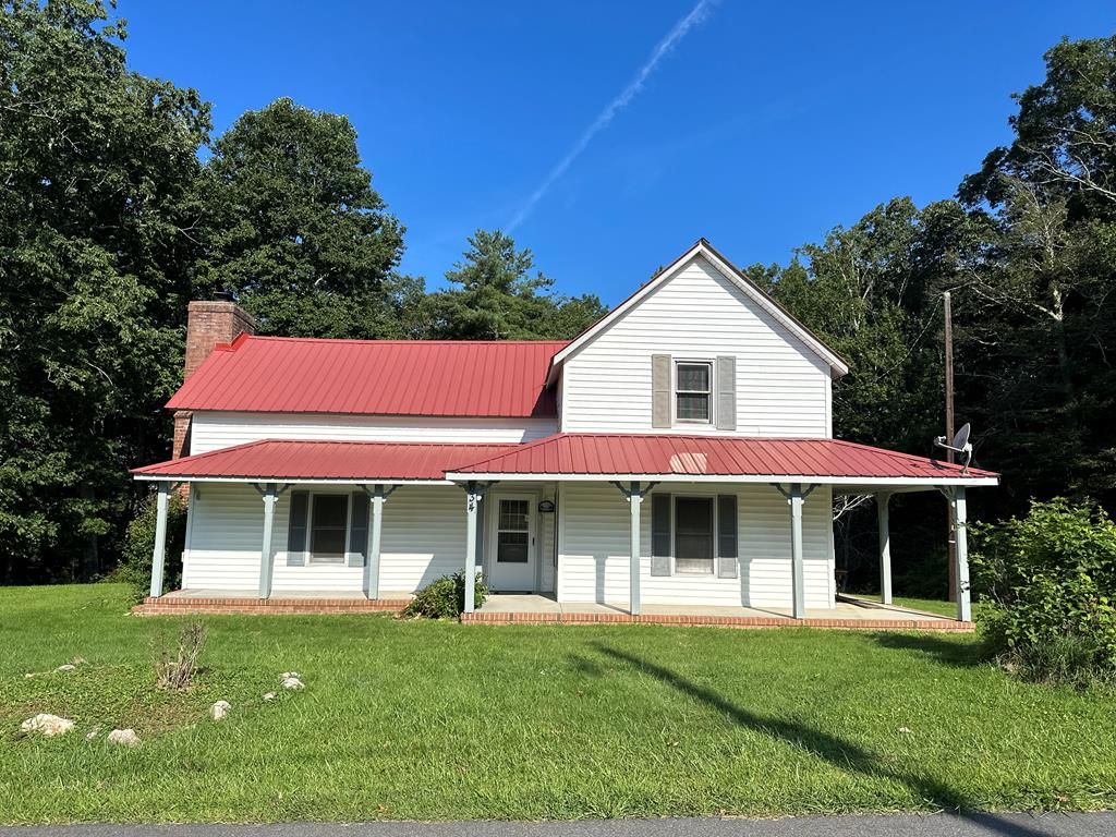 Photo of 634 Appalachian Trl, Fancy Gap, VA 24328 (MLS # 95896)