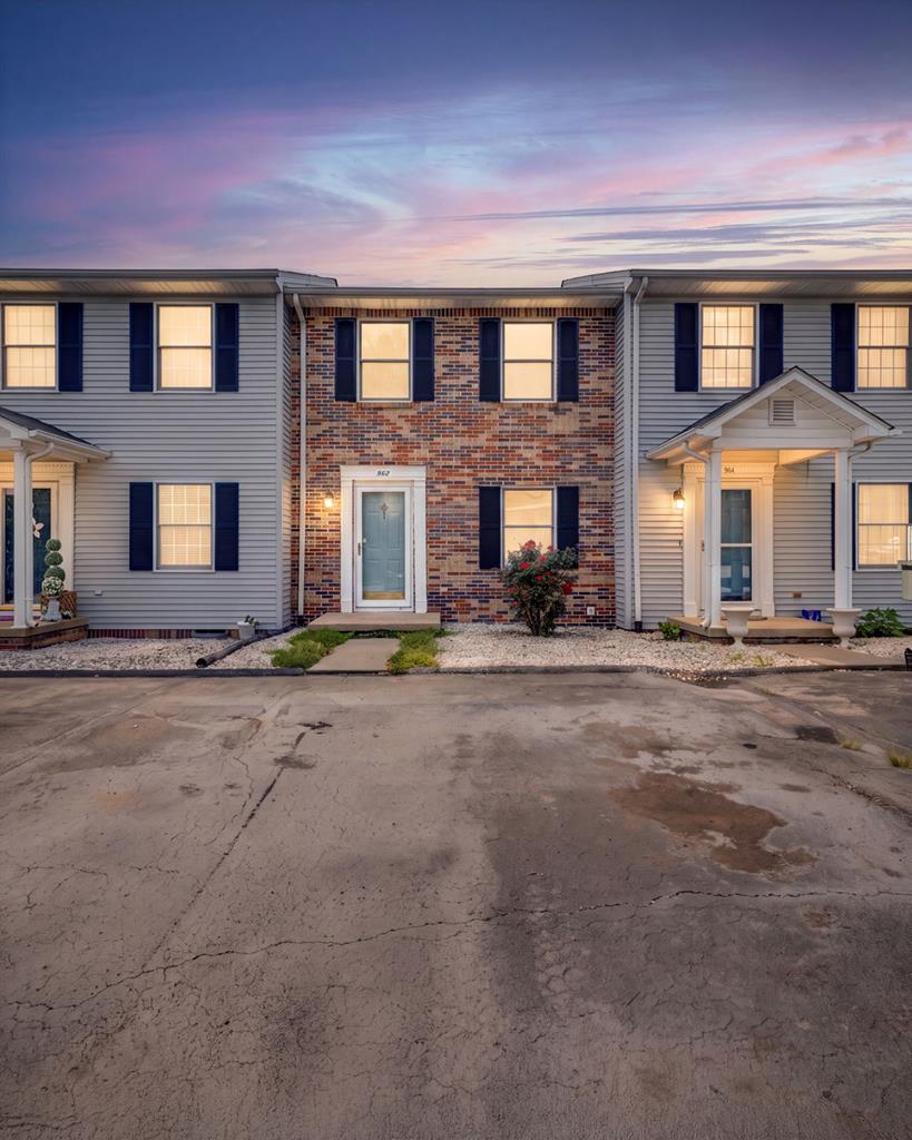 Photo of 962 Maiden Street, Abingdon, VA 24210 (MLS # 111136)
