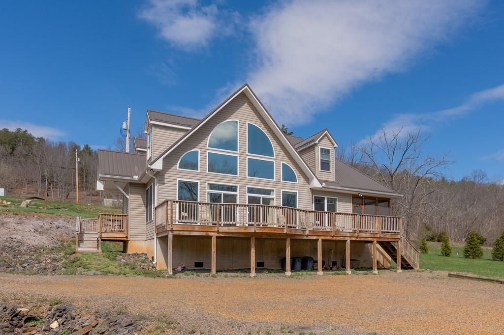 Photo of 4204 Clarks Ferry Rd, Draper, VA 24324 (MLS # 109268)