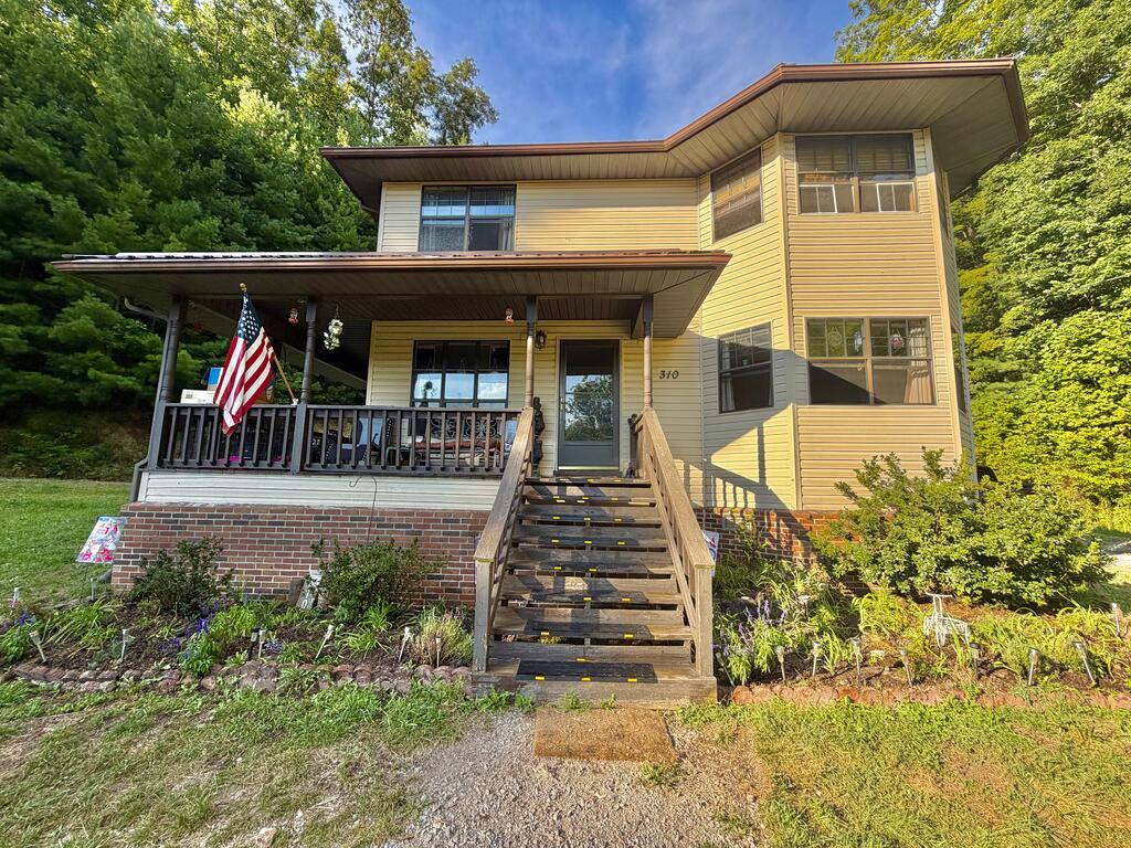 Photo of 310 Walter Street, North Tazewell, VA 24630 (MLS # 111736)