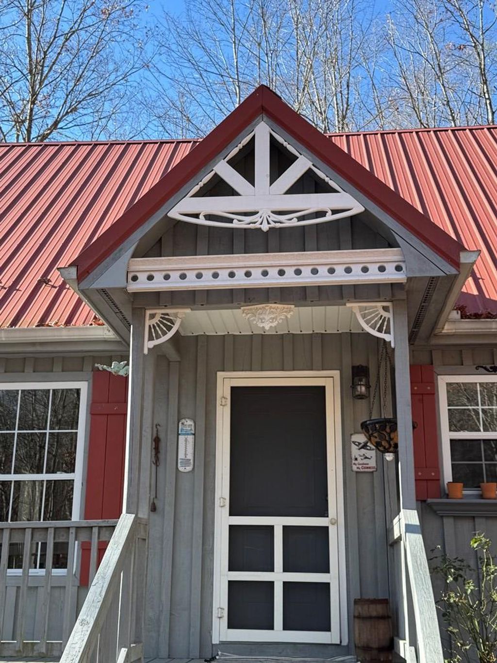 Photo of 329 Villa Heights Drive, Bastian, VA 24314 (MLS # 104309)