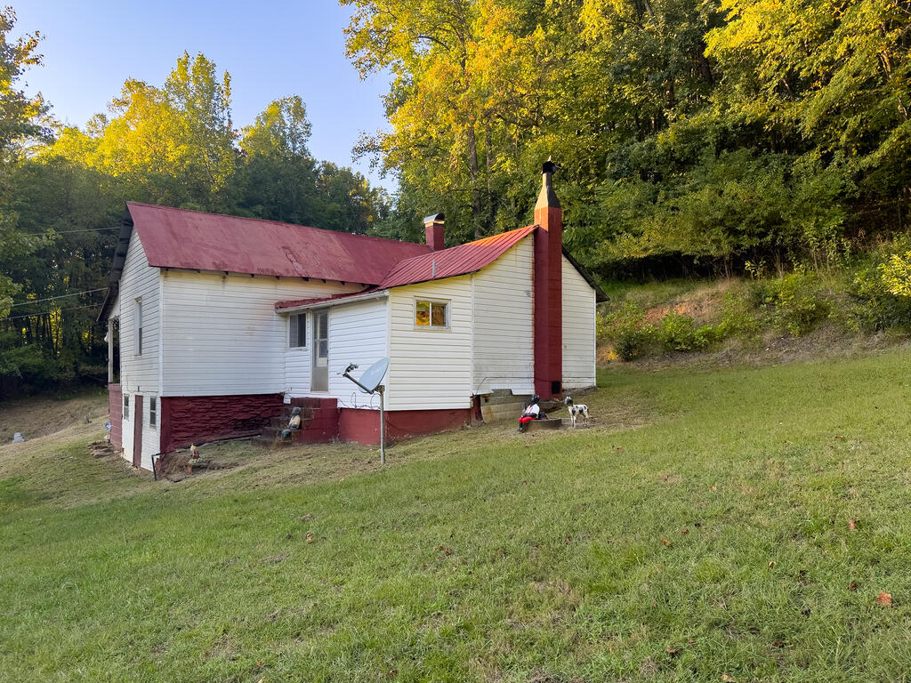 Photo of TBD Bald Rock Mountain Ln, Ararat, VA 24053 (MLS # 112186)