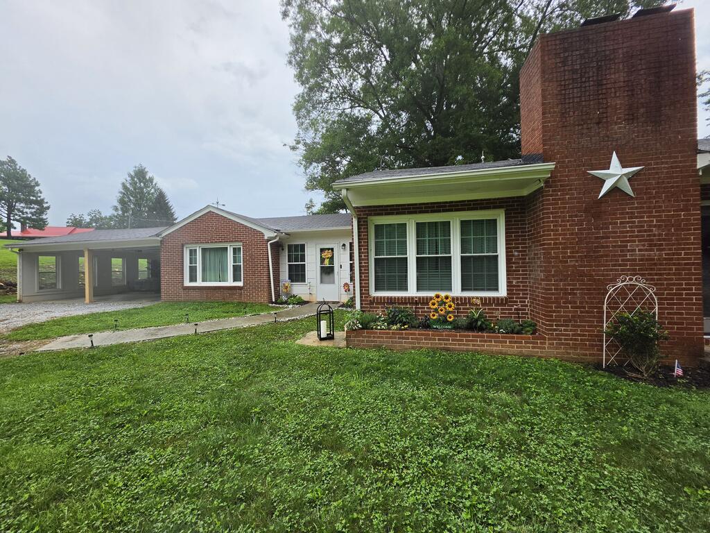 Photo of 4606 Wards Gap Rd, Cana, VA 24317 (MLS # 111695)