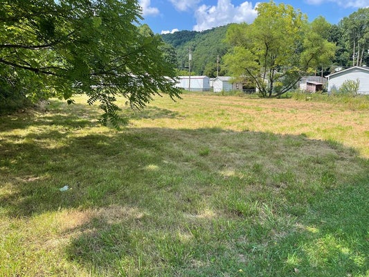 ADDRESS PRIVATE, RAVEN, VA 24639 - Image ece4e865ea9d098f9672e6a10bbf9aaa/1552787021