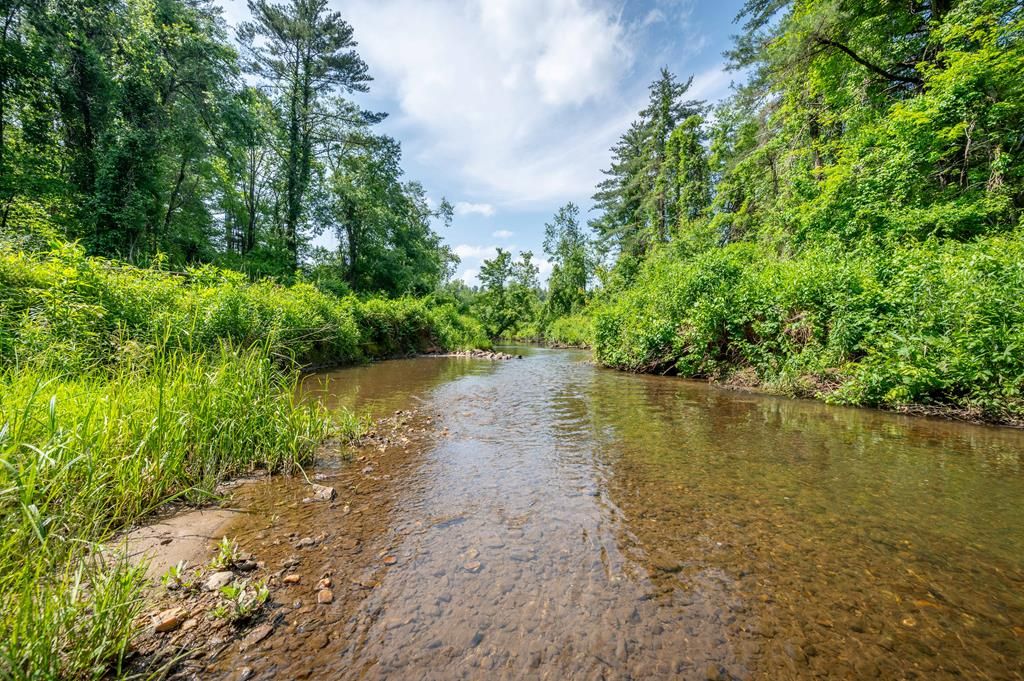 Photo of 1073 Timberline Road, Copper Hill, VA 24079 (MLS # 100297)