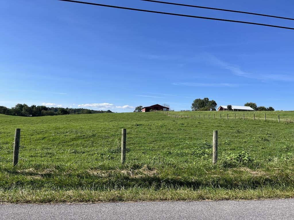 Photo of TBD Huckleberry #067 0095, Crockett, VA 24323 (MLS # 111639)
