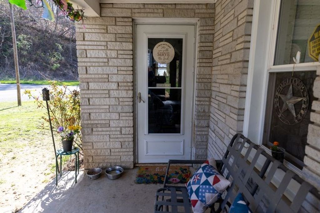 Photo of 845 Cleghorn Valley Road, Marion, VA 24354 (MLS # 109571)