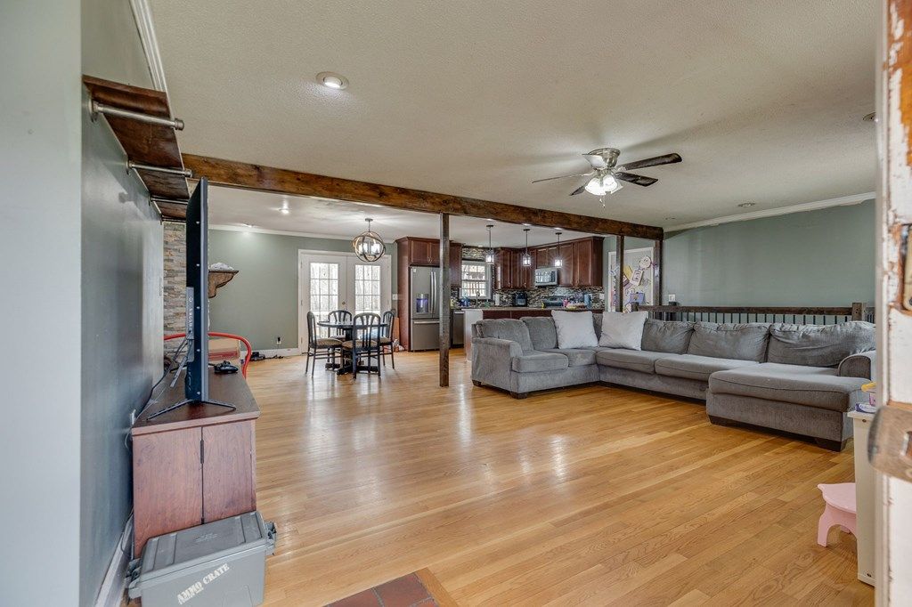 Photo of 384 Scenic Dr, Lebanon, VA 24266 (MLS # 109436)