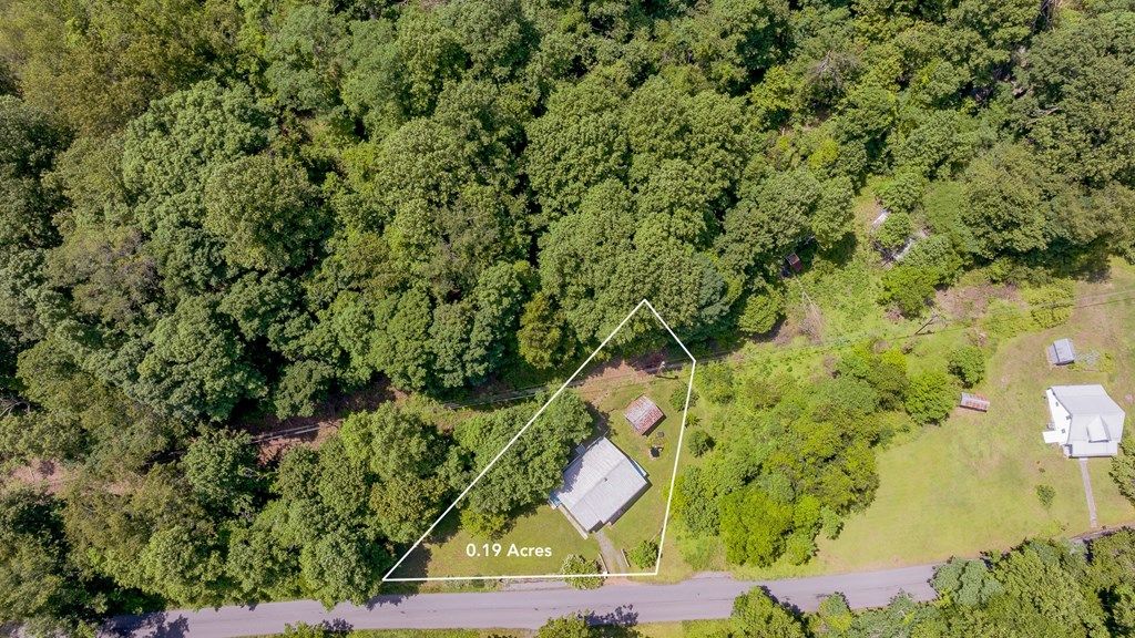 Photo of 1380 Allison Gap Rd, Saltville, VA 24370 (MLS # 110363)