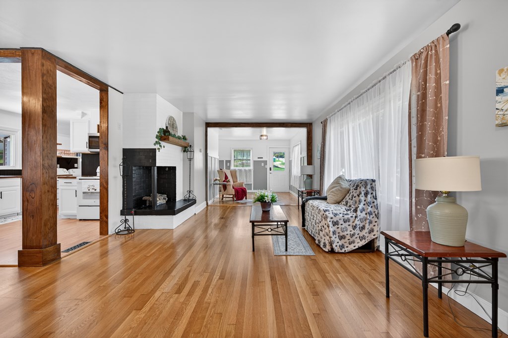 355 W North Street