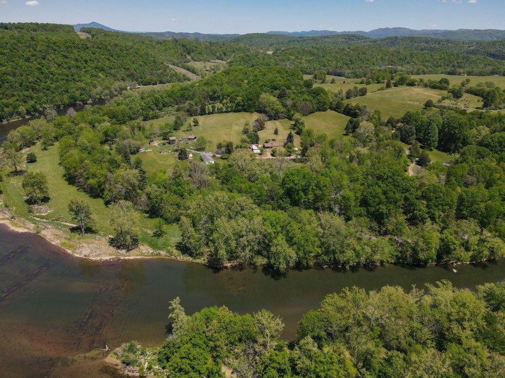 Photo of 404 Baker Island Road, Max Meadows, VA 24360 (MLS # 110086)