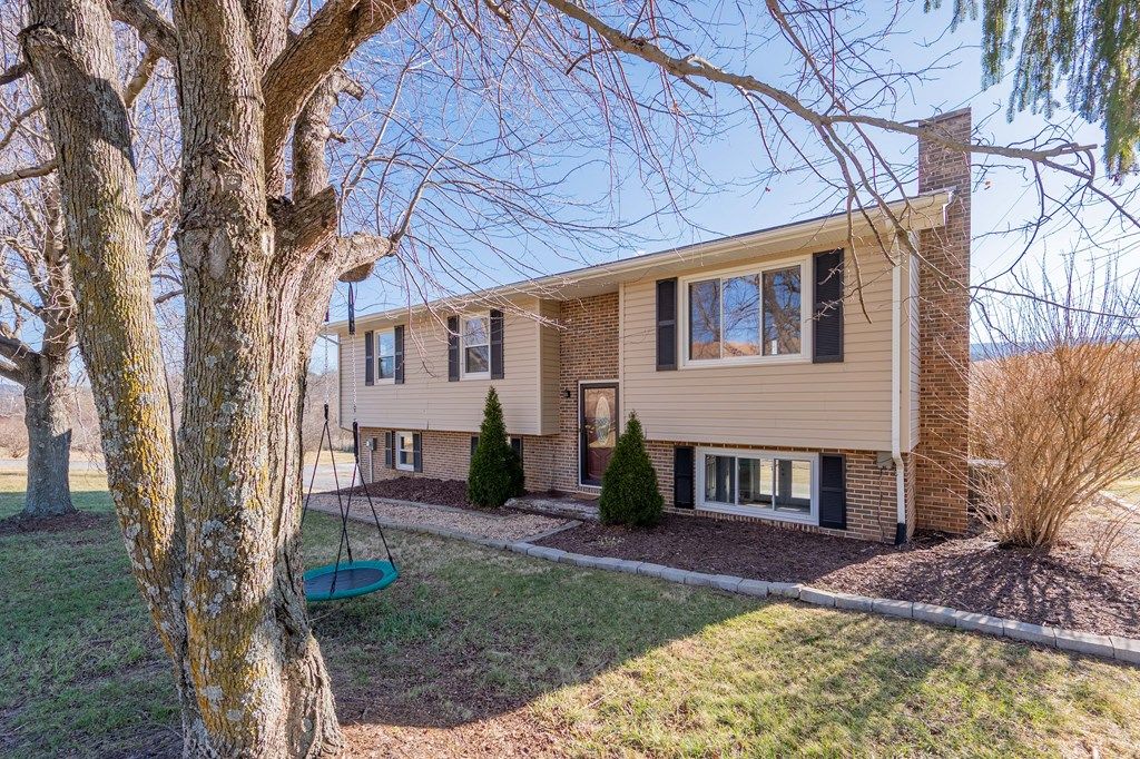 Photo of 6830 S Scenic Hwy, Bland, VA 24315 (MLS # 104520)