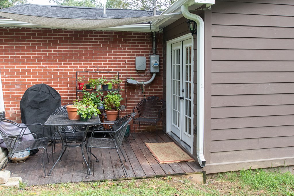 Abingdon, Virginia 24210, United States, 3 Bedrooms Bedrooms, ,2 BathroomsBathrooms,Residential,Active,185449