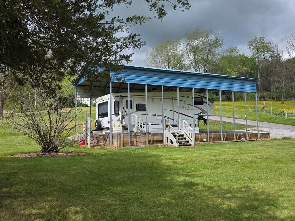 Photo of TBD Painters Hill Rd #NA, Ivanhoe, VA 24350 (MLS # 109864)