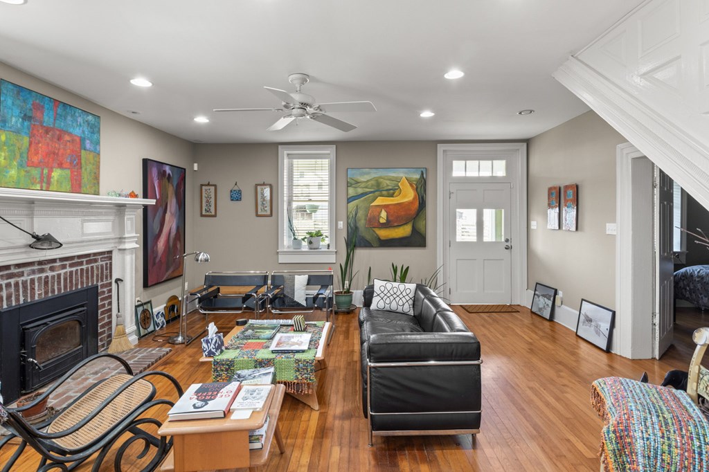 3171 West End Road