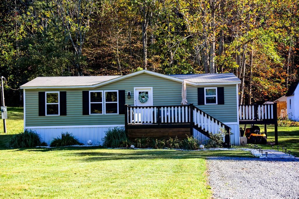 Photo of 293 Deans Branch, Marion, VA 24354 (MLS # 103650)