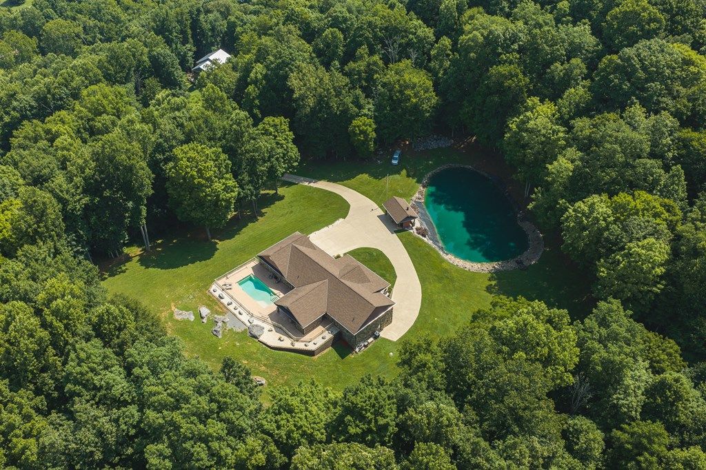 Photo of 167 Tailwater Rd, Bluff City, TN 37618 (MLS # 110873)
