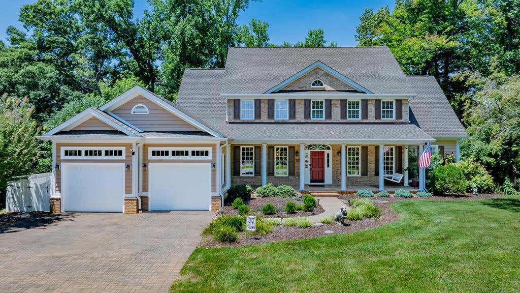 Photo of 15126 Stonewall Ridge, Bristol, VA 24202 (MLS # 111095)